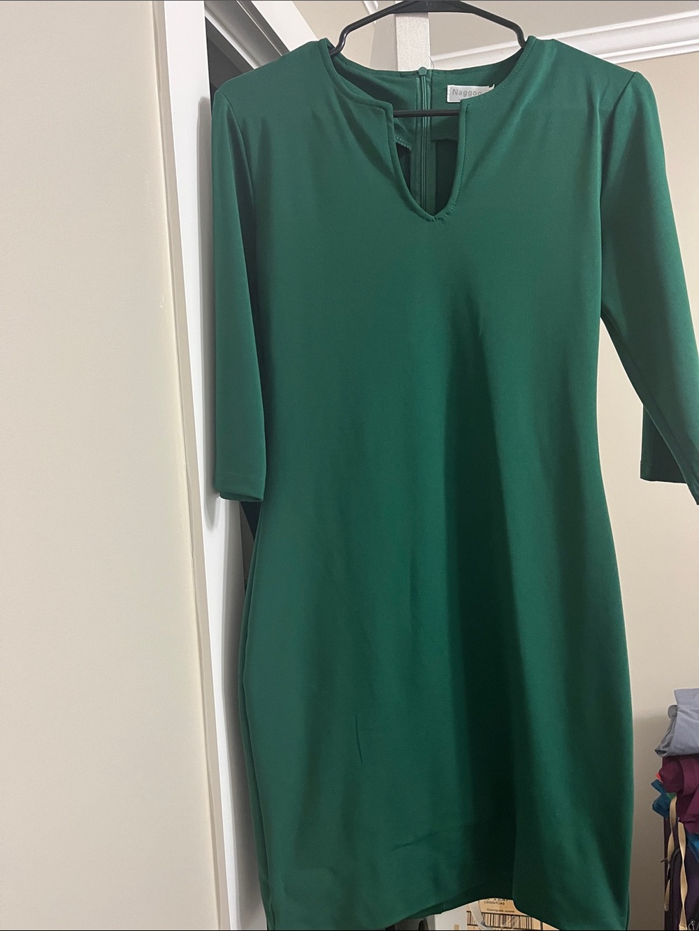 Green Women's Sheath Dress with Keyhole Neckline